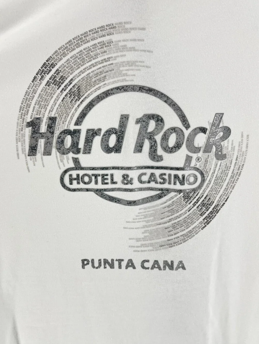 Hard Rock Cafe Punta Cana Size L T-shirt Women's (1-25)